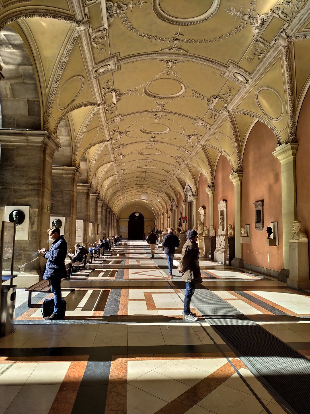 *Arkadenhof*, University of Vienna